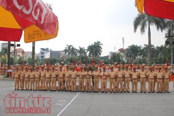 Hội thi điều lệnh võ thuật công an nhân dân ảnh 1